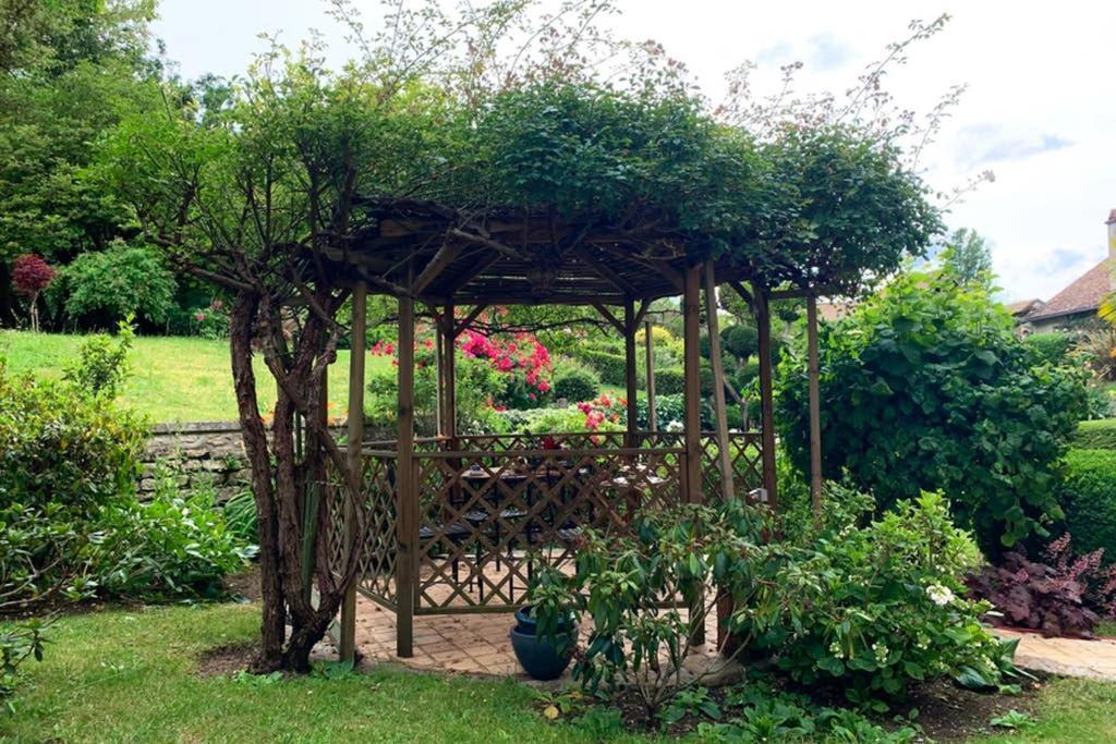 Beautiful Country House Located 50Min From Paris Eiffel Tour - Demeure D'Exception A 50Min De Paris Tour Eiffel Hodent Экстерьер фото